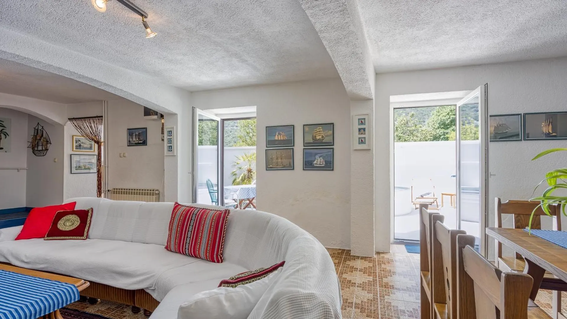 Captain'S House - Sv. Jakov - Happy Rentals Nerezine Apartment